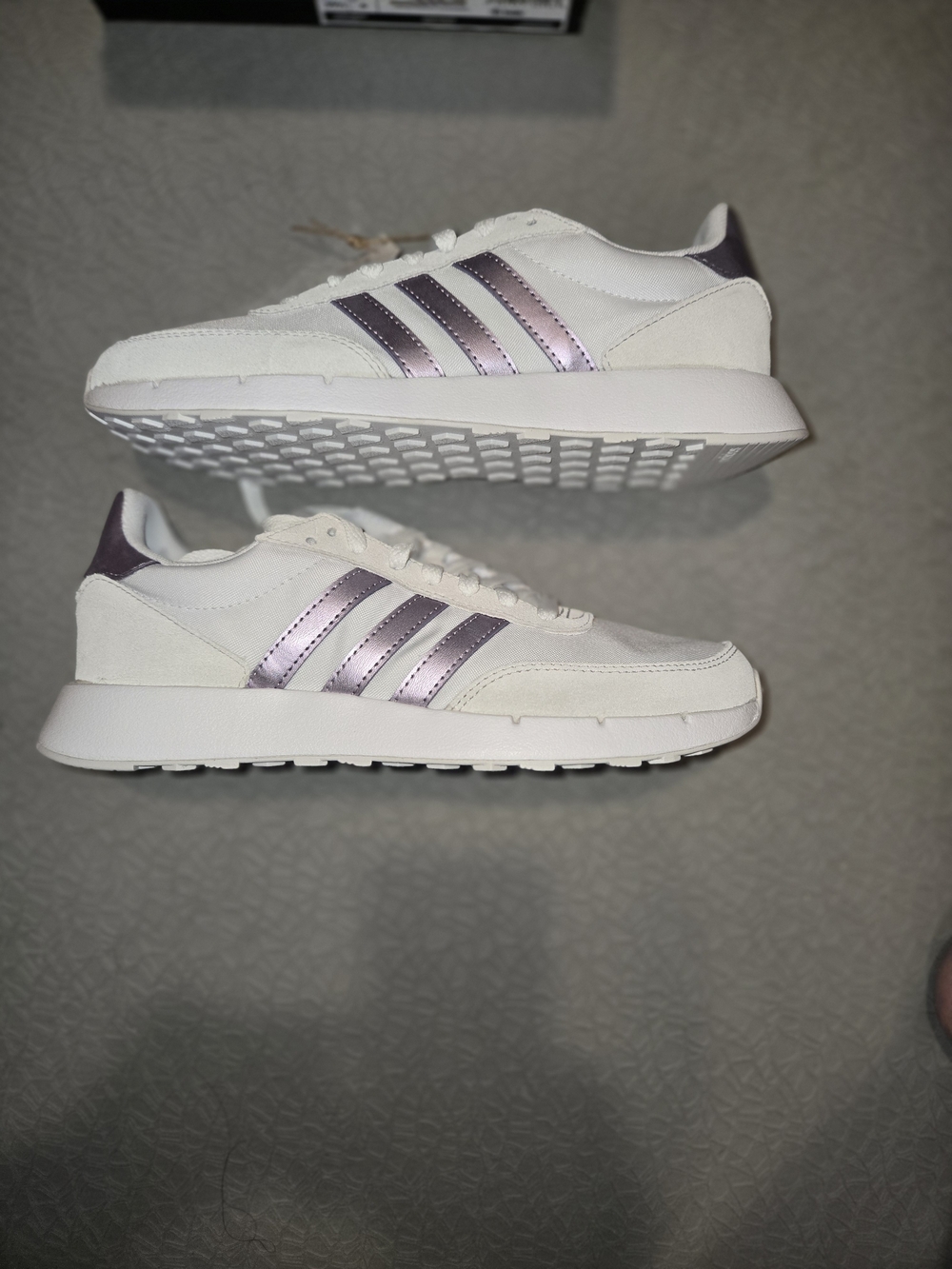 Adidas Run 60s 2.0 White Sneakers with Iridescent Lilac Stripes Womens 7 5 NWT - Picture 2 of 8